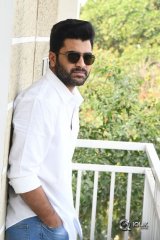 Sharwanand Interview About ShatamanamBhavati Movie